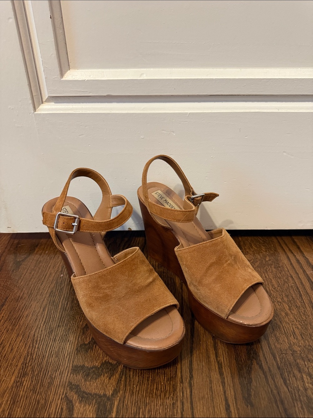 Steve Madden Suede Tan Platform Wedge Sandals